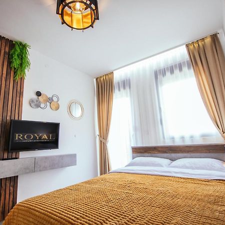 Royal Luxury Apartment Versec Kültér fotó