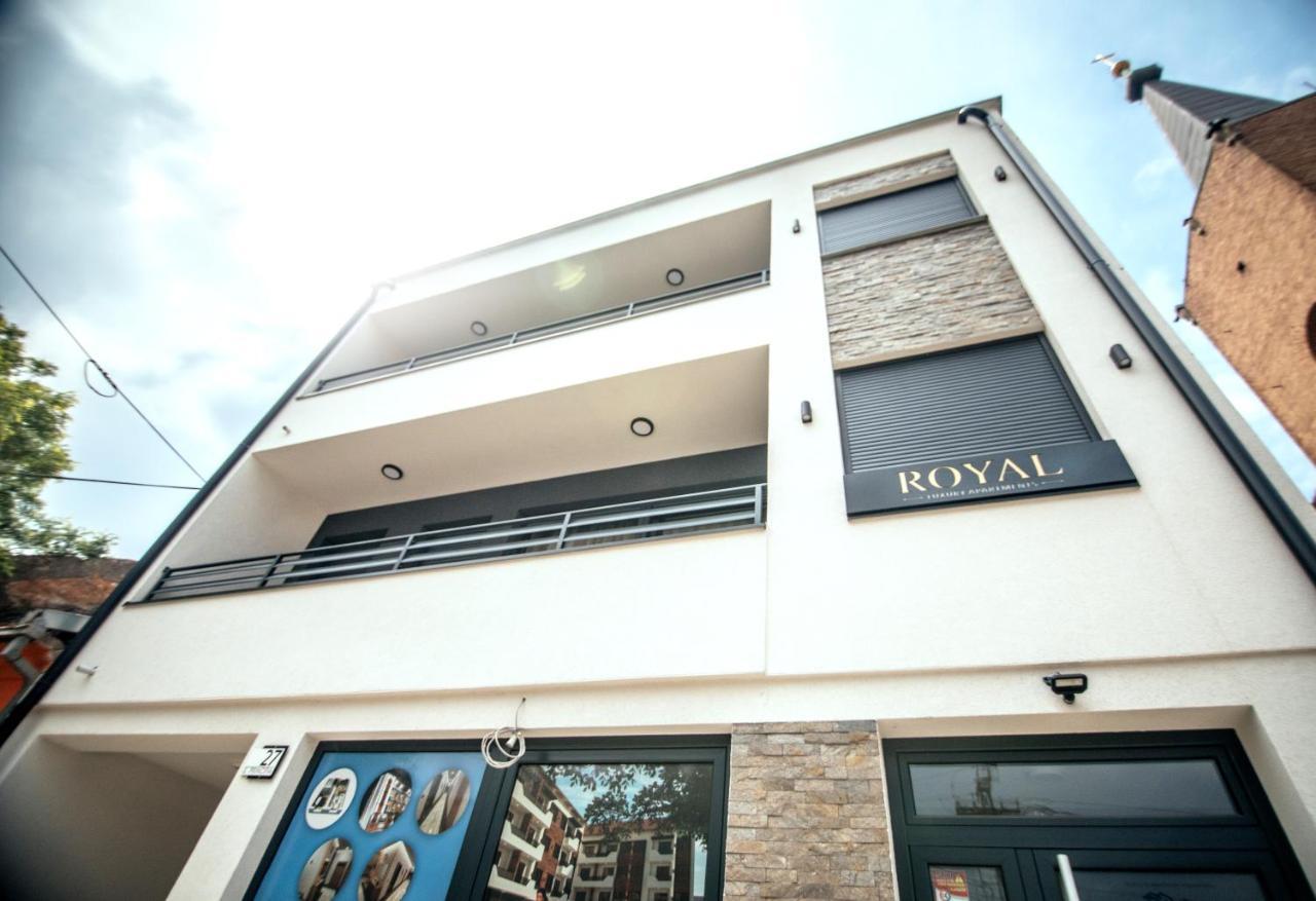 Royal Luxury Apartment Versec Kültér fotó